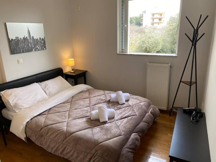 Cozy Apartment With Scenic View Афины Экстерьер фото